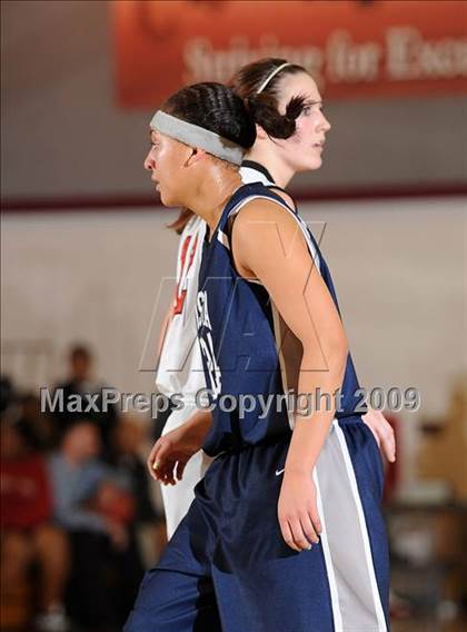 Thumbnail 3 in Vista del Lago vs. Bella Vista (I-80 Challenge) photogallery.