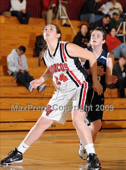 Thumbnail 1 in Vista del Lago vs. Bella Vista (I-80 Challenge) photogallery.