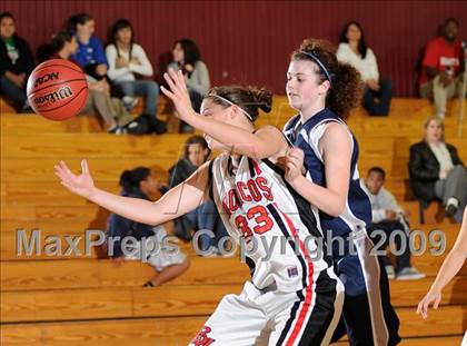 Thumbnail 3 in Vista del Lago vs. Bella Vista (I-80 Challenge) photogallery.
