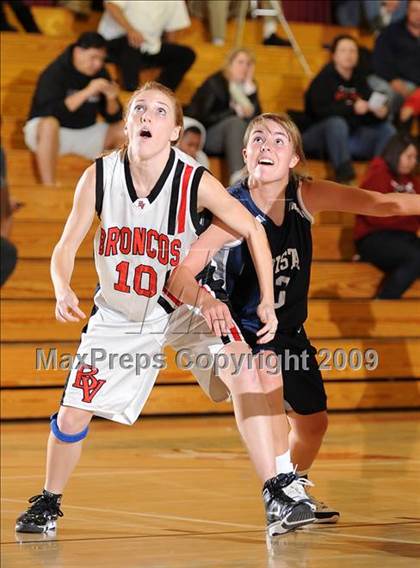 Thumbnail 1 in Vista del Lago vs. Bella Vista (I-80 Challenge) photogallery.