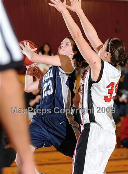 Thumbnail 3 in Vista del Lago vs. Bella Vista (I-80 Challenge) photogallery.