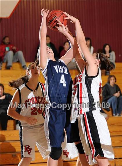 Thumbnail 1 in Vista del Lago vs. Bella Vista (I-80 Challenge) photogallery.
