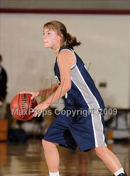 Thumbnail 3 in Vista del Lago vs. Bella Vista (I-80 Challenge) photogallery.