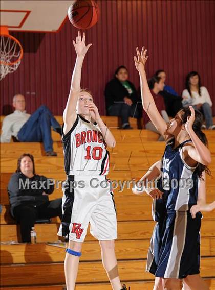 Thumbnail 2 in Vista del Lago vs. Bella Vista (I-80 Challenge) photogallery.