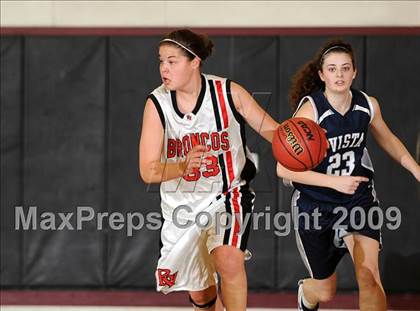 Thumbnail 3 in Vista del Lago vs. Bella Vista (I-80 Challenge) photogallery.