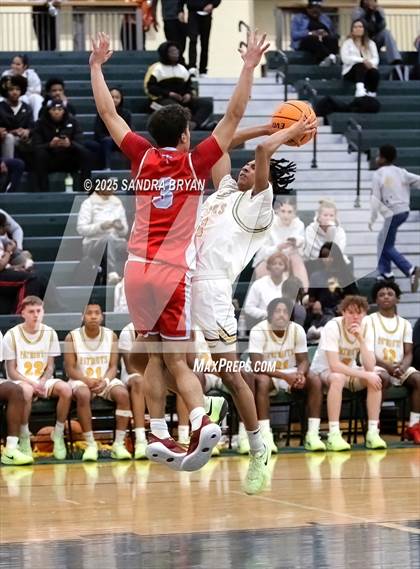 Thumbnail 2 in Charlotte Catholic @ Independence photogallery.