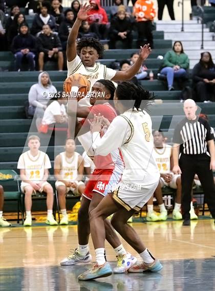 Thumbnail 3 in Charlotte Catholic @ Independence photogallery.