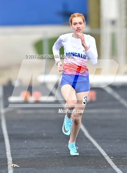 Thumbnail 1 in Roncalli Invite (100 Meter) photogallery.