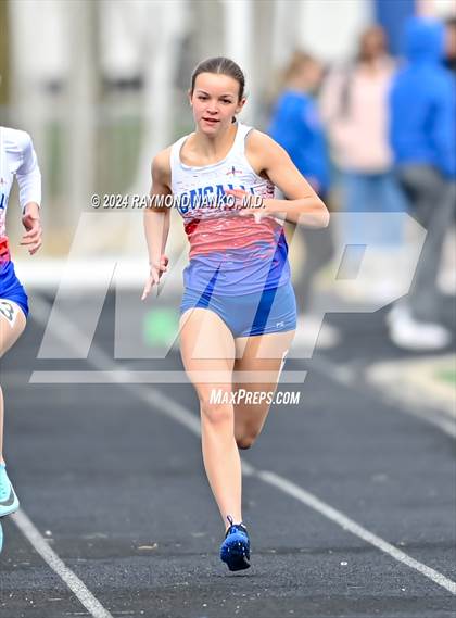 Thumbnail 1 in Roncalli Invite (100 Meter) photogallery.