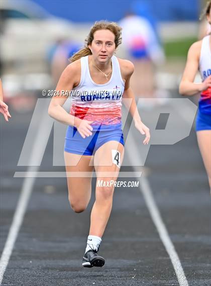 Thumbnail 1 in Roncalli Invite (100 Meter) photogallery.