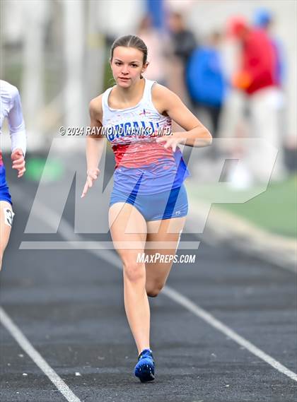 Thumbnail 2 in Roncalli Invite (100 Meter) photogallery.