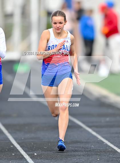 Thumbnail 1 in Roncalli Invite (100 Meter) photogallery.