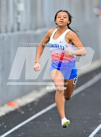 Thumbnail 3 in Roncalli Invite (100 Meter) photogallery.