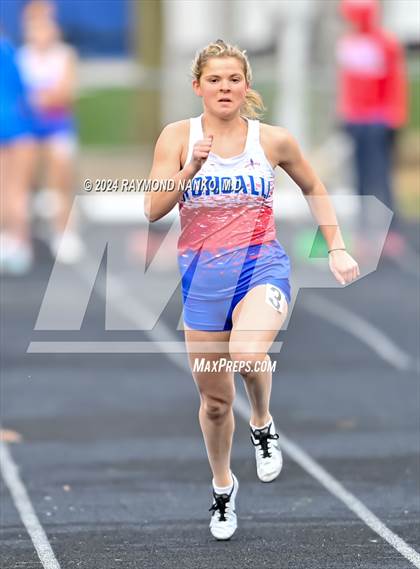 Thumbnail 3 in Roncalli Invite (100 Meter) photogallery.