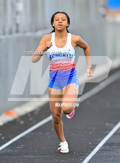 Thumbnail 2 in Roncalli Invite (100 Meter) photogallery.