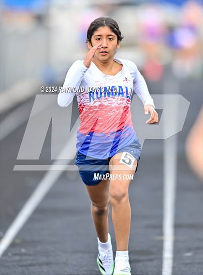 Thumbnail 1 in Roncalli Invite (100 Meter) photogallery.
