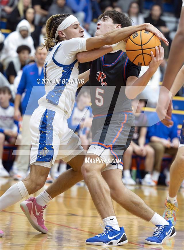 Maroa-Forsyth vs. Riverton