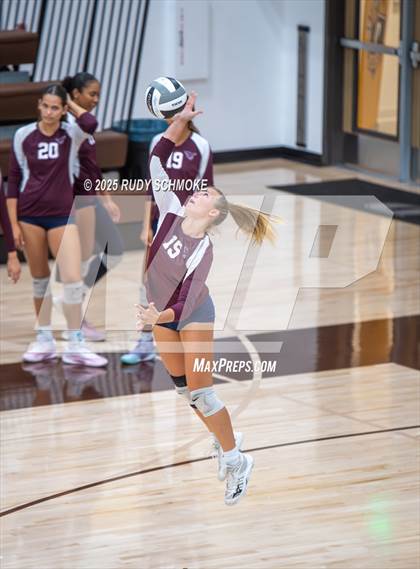 Thumbnail 1 in Scripps Ranch vs. Carlsbad (CIF SDS Division 1 Finals) photogallery.