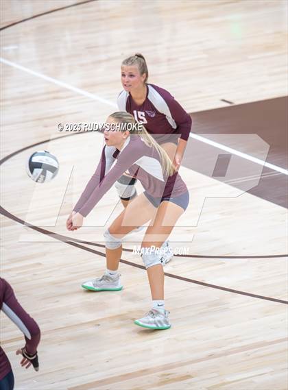 Thumbnail 2 in Scripps Ranch vs. Carlsbad (CIF SDS Division 1 Finals) photogallery.