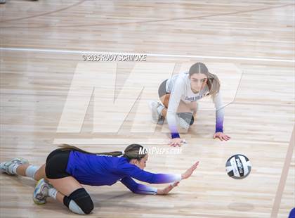 Thumbnail 2 in Scripps Ranch vs. Carlsbad (CIF SDS Division 1 Finals) photogallery.