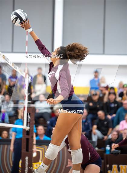 Thumbnail 3 in Scripps Ranch vs. Carlsbad (CIF SDS Division 1 Finals) photogallery.