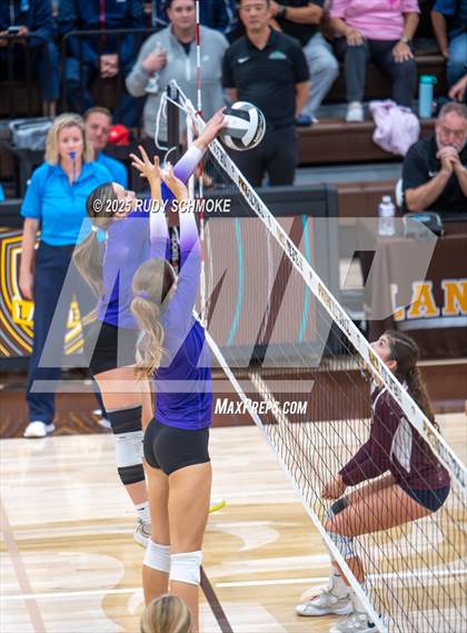 Thumbnail 1 in Scripps Ranch vs. Carlsbad (CIF SDS Division 1 Finals) photogallery.