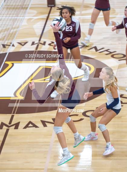 Thumbnail 3 in Scripps Ranch vs. Carlsbad (CIF SDS Division 1 Finals) photogallery.