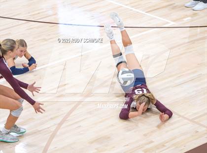 Thumbnail 2 in Scripps Ranch vs. Carlsbad (CIF SDS Division 1 Finals) photogallery.