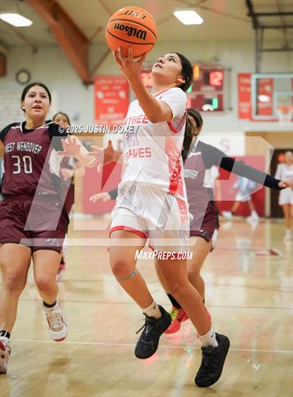 Thumbnail 2 in Owyhee vs West Wendover photogallery.