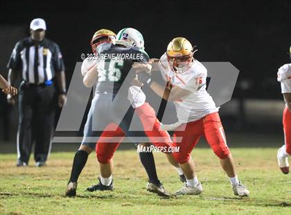 Thumbnail 1 in Taft vs Eagle Rock (CIF LACS D1 1st Rnd Playoff) photogallery.