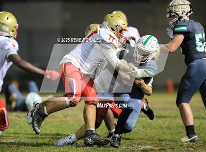Thumbnail 3 in Taft vs Eagle Rock (CIF LACS D1 1st Rnd Playoff) photogallery.