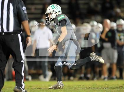 Thumbnail 1 in Taft vs Eagle Rock (CIF LACS D1 1st Rnd Playoff) photogallery.