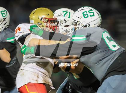 Thumbnail 1 in Taft vs Eagle Rock (CIF LACS D1 1st Rnd Playoff) photogallery.