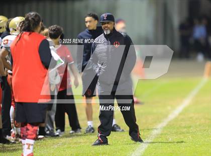 Thumbnail 3 in Taft vs Eagle Rock (CIF LACS D1 1st Rnd Playoff) photogallery.