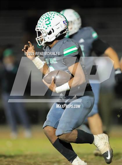Thumbnail 3 in Taft vs Eagle Rock (CIF LACS D1 1st Rnd Playoff) photogallery.