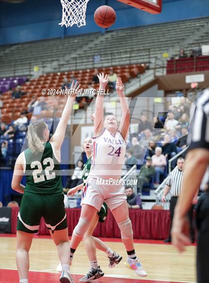 Thumbnail 3 in Waynflete vs. Valley (MPA Class D Regional Final) photogallery.