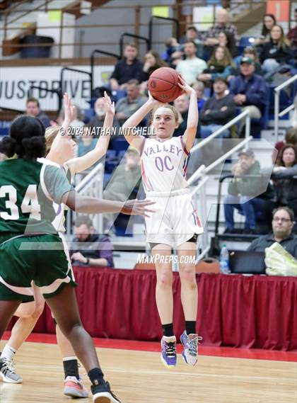 Thumbnail 3 in Waynflete vs. Valley (MPA Class D Regional Final) photogallery.