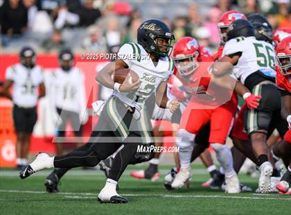 Thumbnail 1 in Cypress Falls vs. North Shore (UIL 6A D1 Football Regional) photogallery.