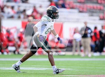 Thumbnail 3 in Cypress Falls vs. North Shore (UIL 6A D1 Football Regional) photogallery.