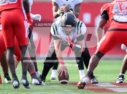 Thumbnail 2 in Cypress Falls vs. North Shore (UIL 6A D1 Football Regional) photogallery.