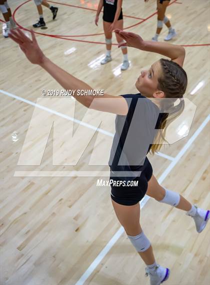 Thumbnail 1 in San Marcos vs. Santa Fe Christian (CIF SDS D1 Finals) photogallery.