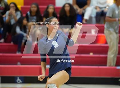 Thumbnail 3 in San Marcos vs. Santa Fe Christian (CIF SDS D1 Finals) photogallery.