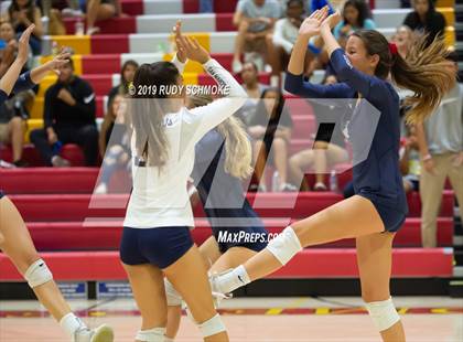 Thumbnail 2 in San Marcos vs. Santa Fe Christian (CIF SDS D1 Finals) photogallery.