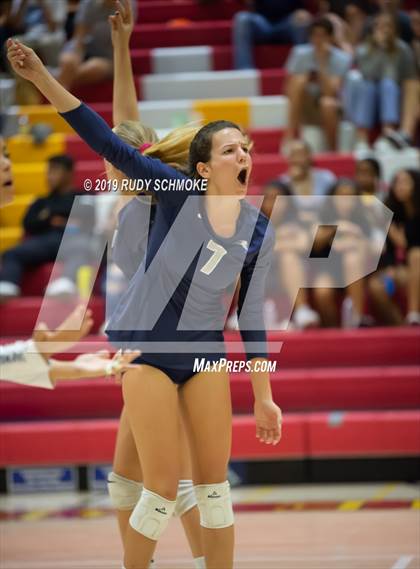 Thumbnail 3 in San Marcos vs. Santa Fe Christian (CIF SDS D1 Finals) photogallery.