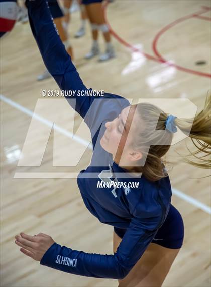 Thumbnail 1 in San Marcos vs. Santa Fe Christian (CIF SDS D1 Finals) photogallery.