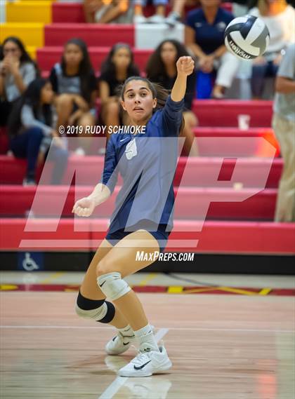 Thumbnail 1 in San Marcos vs. Santa Fe Christian (CIF SDS D1 Finals) photogallery.