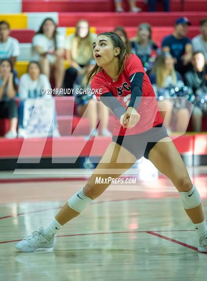 Thumbnail 3 in San Marcos vs. Santa Fe Christian (CIF SDS D1 Finals) photogallery.