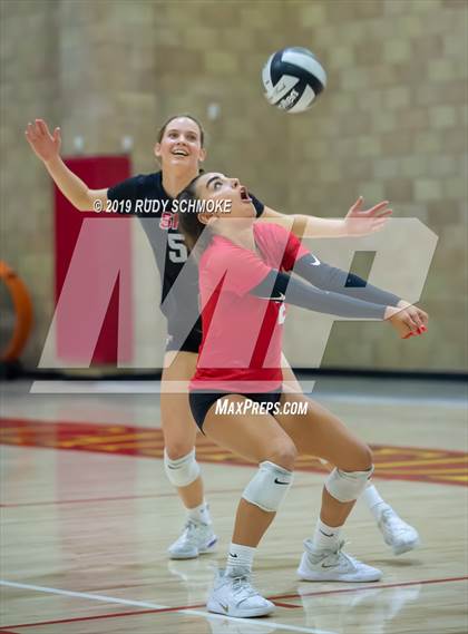 Thumbnail 2 in San Marcos vs. Santa Fe Christian (CIF SDS D1 Finals) photogallery.