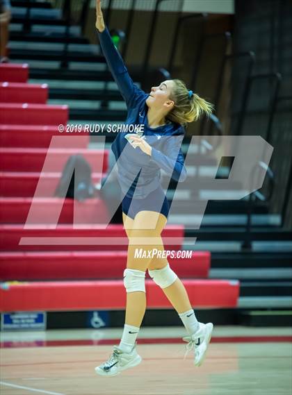 Thumbnail 3 in San Marcos vs. Santa Fe Christian (CIF SDS D1 Finals) photogallery.