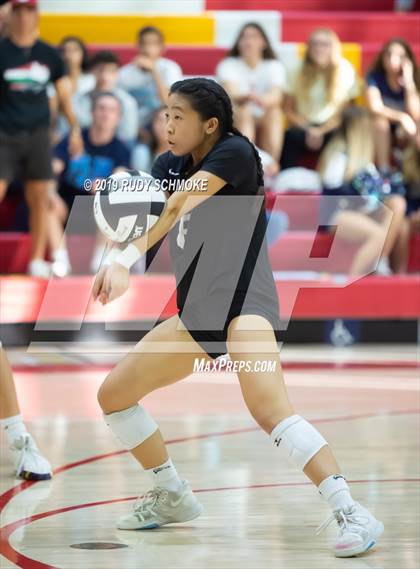 Thumbnail 1 in San Marcos vs. Santa Fe Christian (CIF SDS D1 Finals) photogallery.